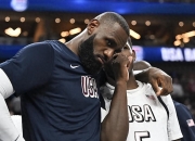 包含詹姆斯三巨头联手，球队未来可期得分突破，火箭冲击季后赛！的词条