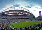 穆古鲁扎在中国队比赛中大比分获胜，夺冠引发热议！观众掌声雷动